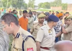 प्रयागराज में तिहरे हत्याकांड से सनसनी! घर के बाहर मिले खून से लथपथ शव, एक ही परिवार के 3 लोगों की बेरहमी से हत्या