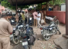 लखनऊ-प्रयागराज हाईवे पर दर्दनाक हादसा: पुलिया से टकराई क्रेटा, सिपाही समेत तीन की मौत, दो की हालत गंभीर