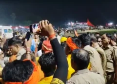 कन्नौज में डीजे को लेकर कांवड़ियों और पुलिस में भिड़ंत, कोतवाल बोले- इस्तीफा दे दूंगा, एडीएम ने जोड़े हाथ