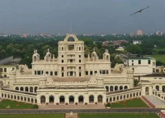 छात्र से अश्लील चैट का आरोप, शिक्षक के खिलाफ पॉक्सो एक्ट में मुकदमा दर्ज; स्कूल प्रबंधन की शिकायत पर जांच शुरू