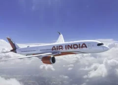 वाराणसी से दिल्ली जा रहे विमान में धुआं दिखने से हड़कंप, लखनऊ एयरपोर्ट पर कराई गई इमरजेंसी लैंडिंग; 155 यात्री सुरक्षित