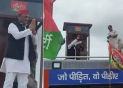 अखिलेश ने रायबरेली से शुरू की PDA यात्रा, जगह-जगह जोरदार स्वागत; पुष्पवर्षा के लिए JCB-क्रेन भी तैयार