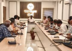 नगर आयुक्त द्वारा निर्देशित सड़को का सत्यापन……