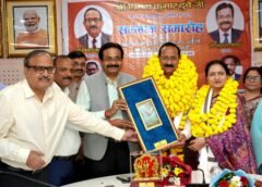 हर समस्या का समाधान संभव, आवश्यकता है रचनात्मक सोच और सेवाभाव की : मण्डलायुक्त विमल दुबे